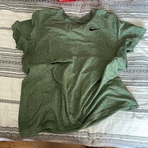 Nike workout tee